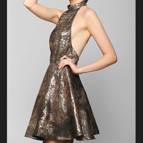 KNT by Kova and T Dresses & Skirts - KNT by Kova & T Backless Metallic Halter Dress